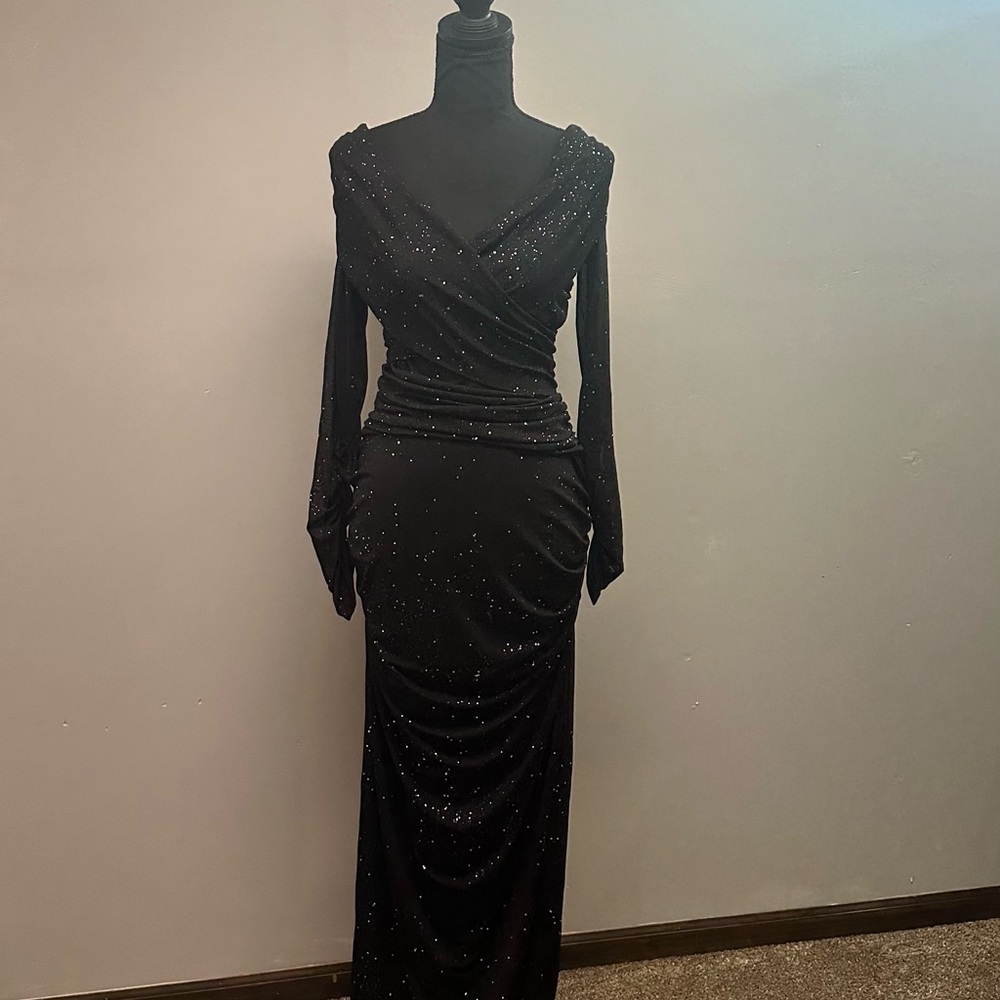 Elegant Black Evening Dress